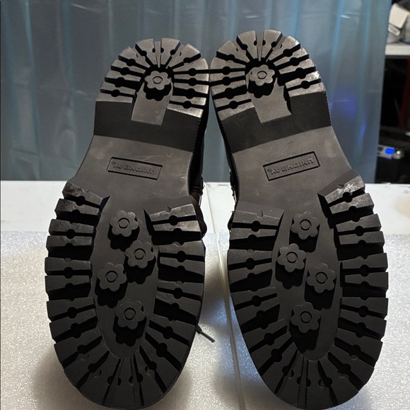 UNIONBAY Women's Combat Boots - Dark Brown and Black - Picture 4 of 7